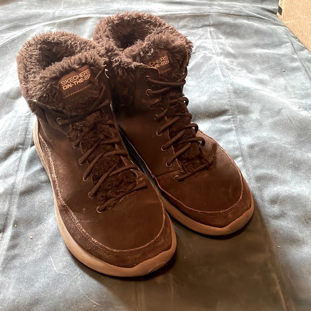 Skechers On the Go Fur Boots